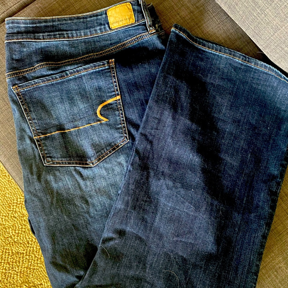 NWOT American Eagle Super Stretch size 24 womens mid rise